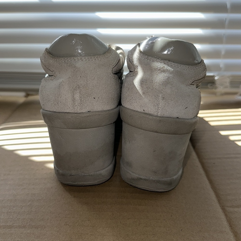 Easy Spirit Beige Wedge Sneakers - Picture 3 of 6